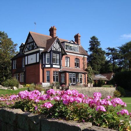 Barnt Green Woodlands Bed & Breakfast מראה חיצוני תמונה
