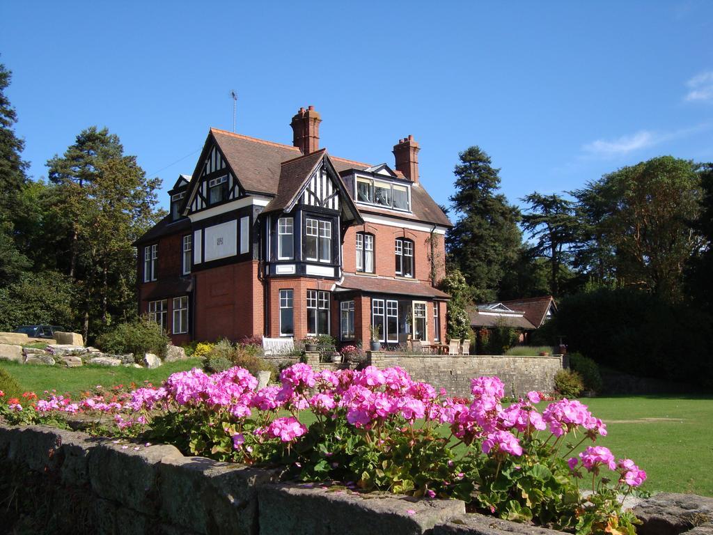 Barnt Green Woodlands Bed & Breakfast מראה חיצוני תמונה